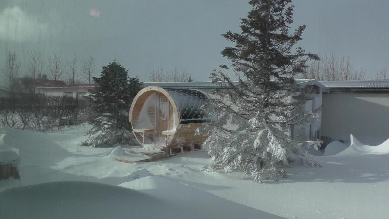 Tunfifill Guesthouse - Free Hot Tub And Sauna, Cozy And Quiet Hvammstangi Exterior foto