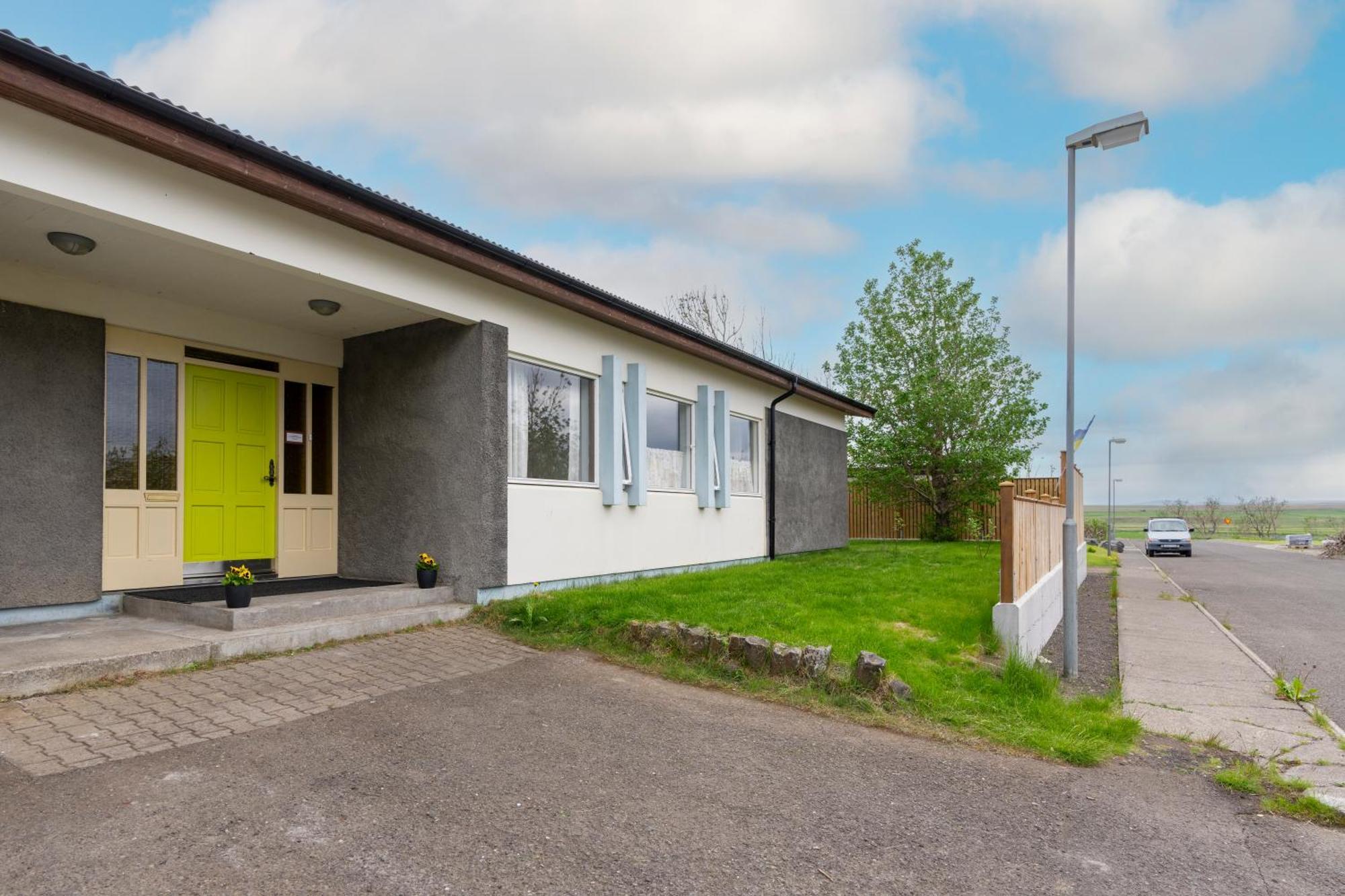 Tunfifill Guesthouse - Free Hot Tub And Sauna, Cozy And Quiet Hvammstangi Exterior foto